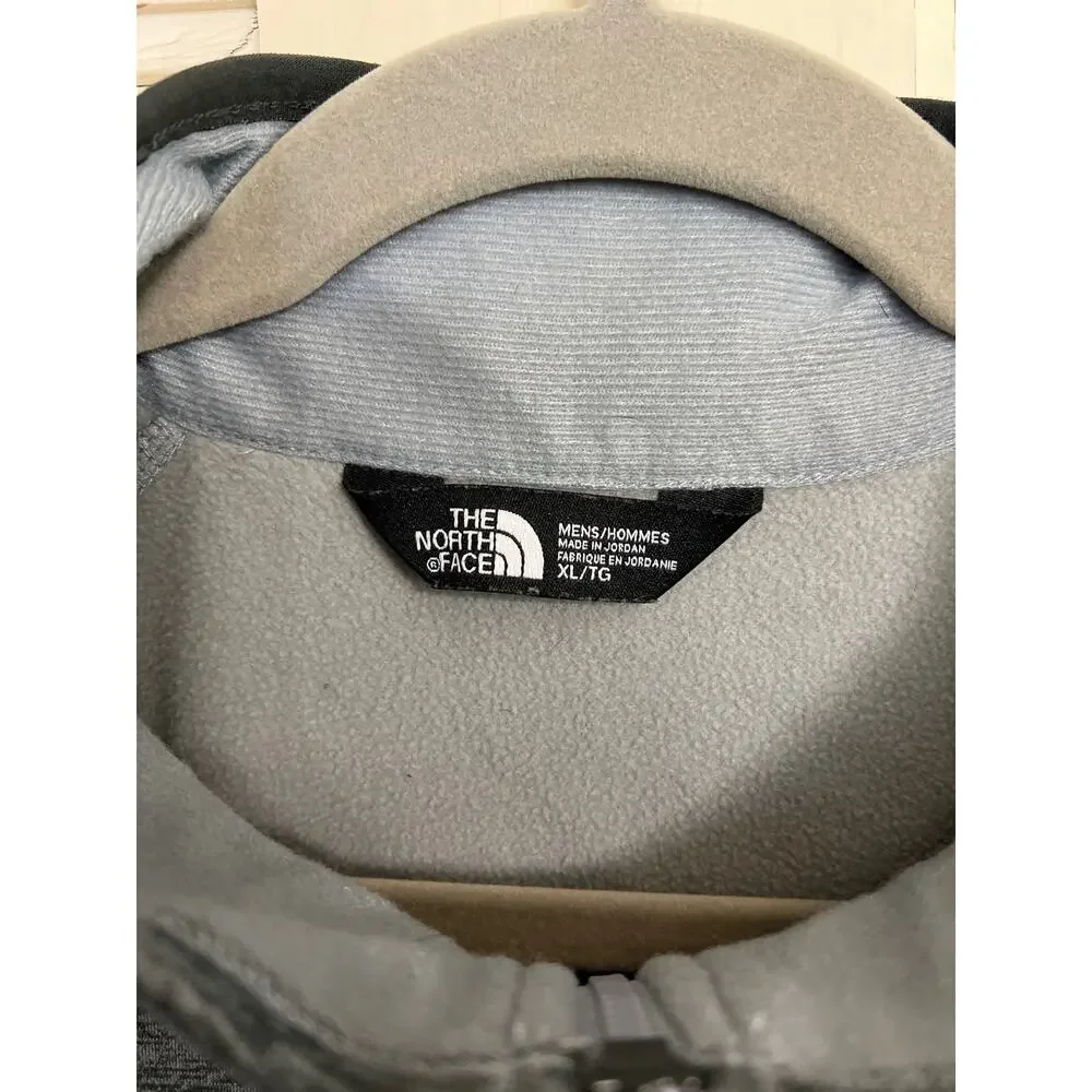 The North Face size XL gray 1\2 zip pullover fleece lined